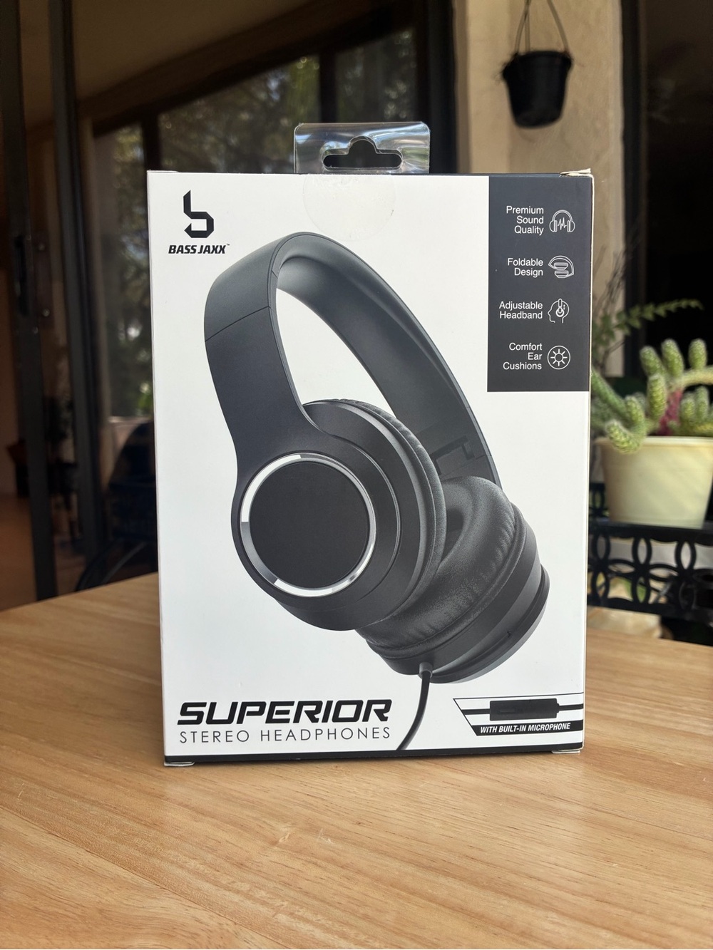 NIB Bass Jaxx Superior Stereo Headphones w/ Mic Black - Picture 2 of 5